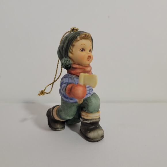 Berta Hummel 1991 Fresh Christmas Tree Goebel Christmas Ornament - Picture 1 of 4